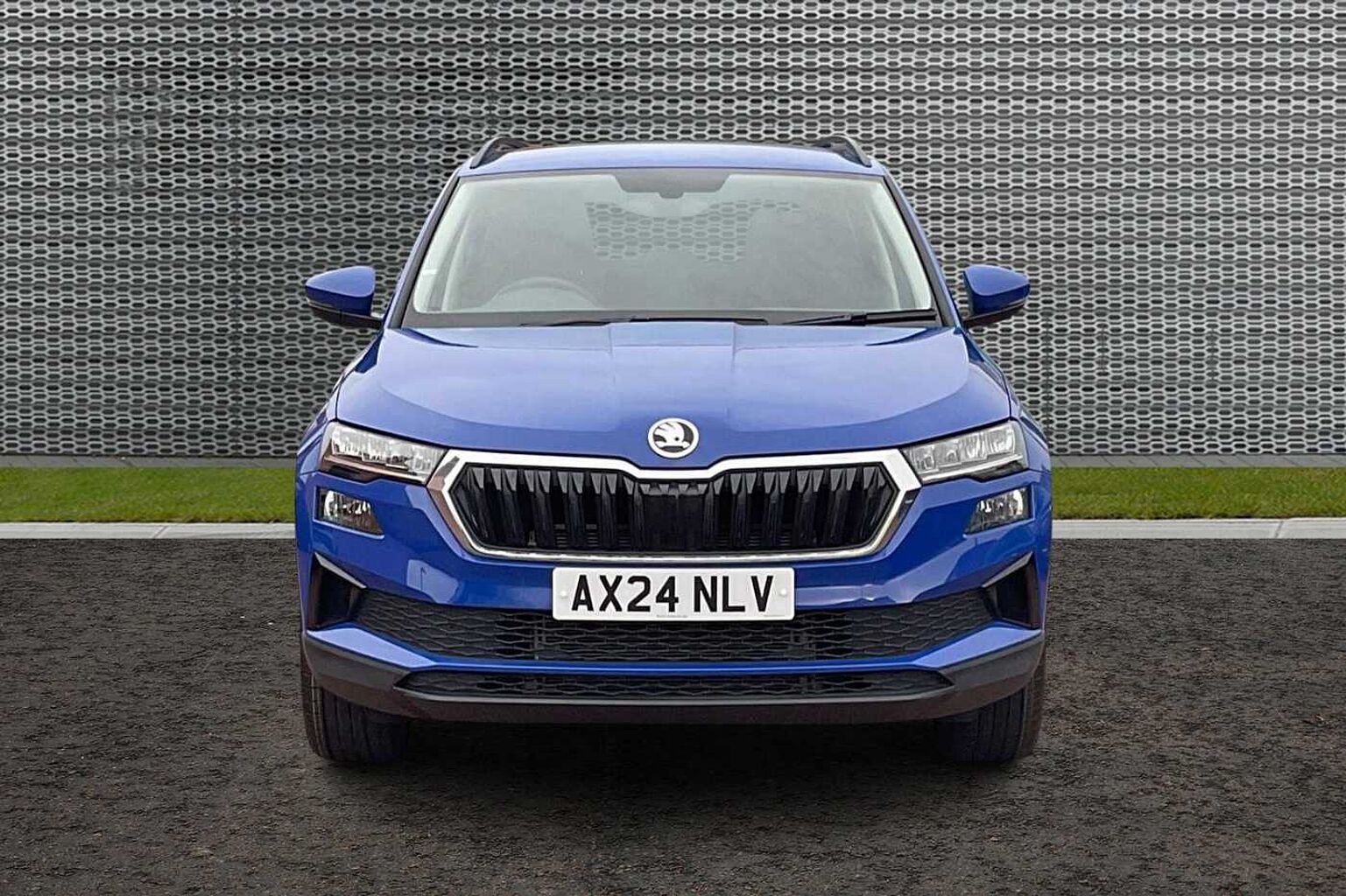 SKODA Karoq SUV 1.5 TSI (150ps) SE Drive ACT