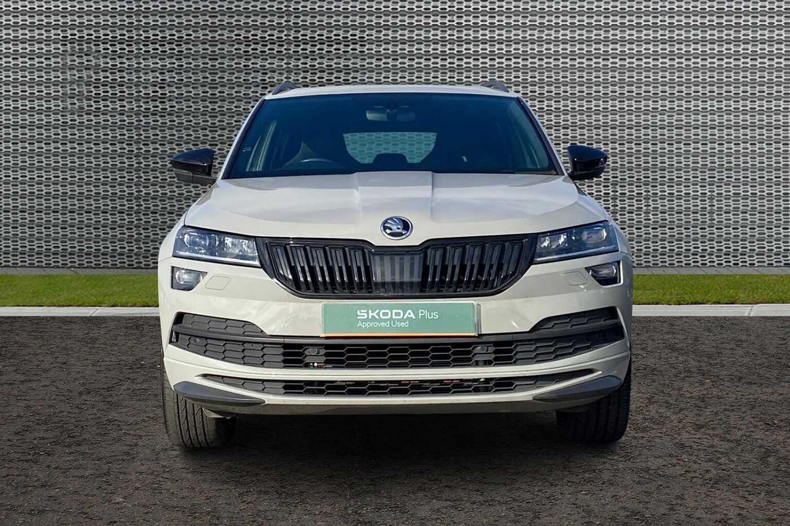 SKODA Karoq SUV 2.0 TSI (190ps) 4X4 SportLine DSG