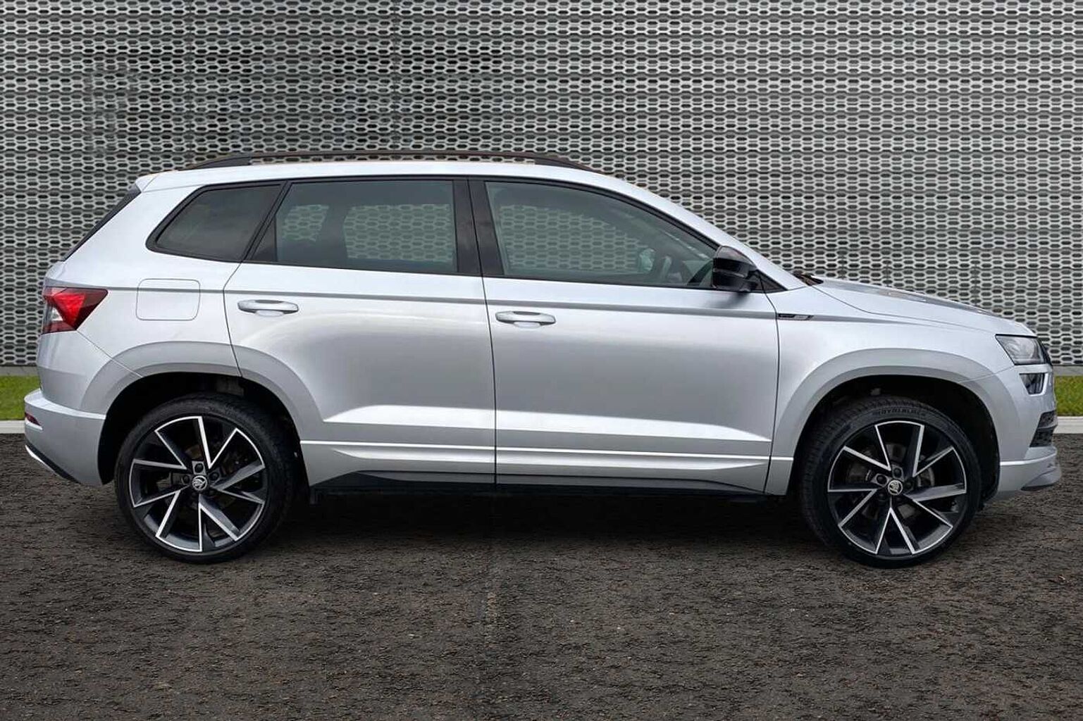 SKODA Karoq SUV 1.5 TSI (150ps) SportLine ACT DSG