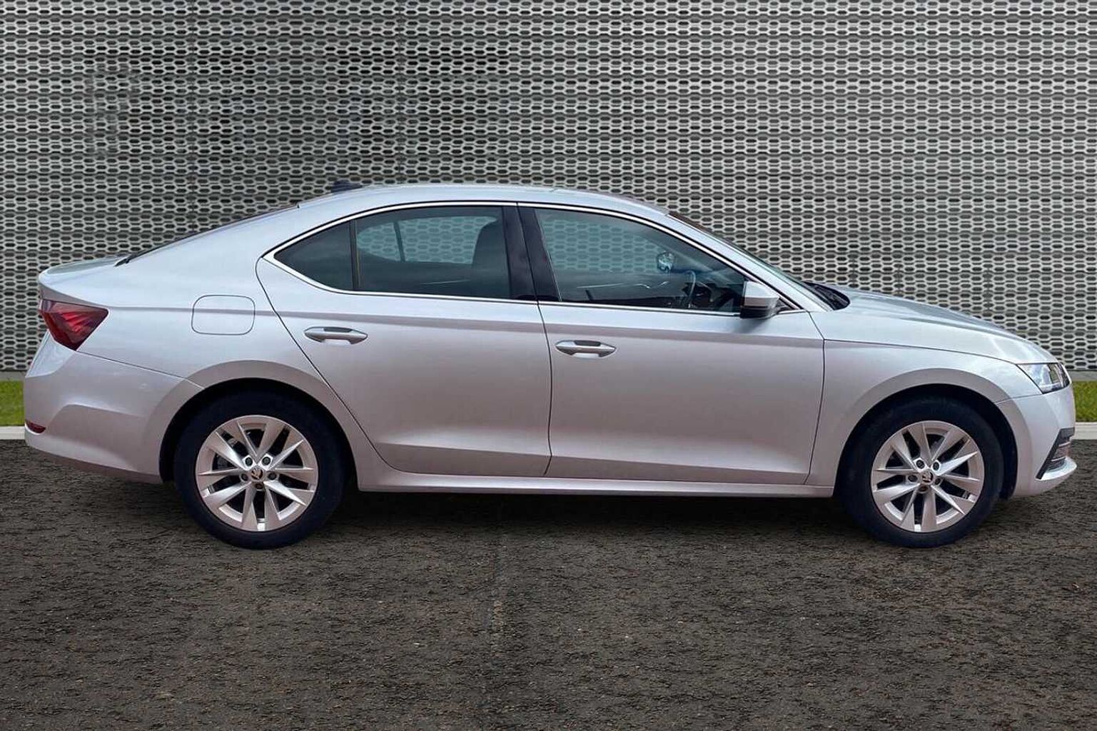 SKODA OCTAVIA Hatchback SE L