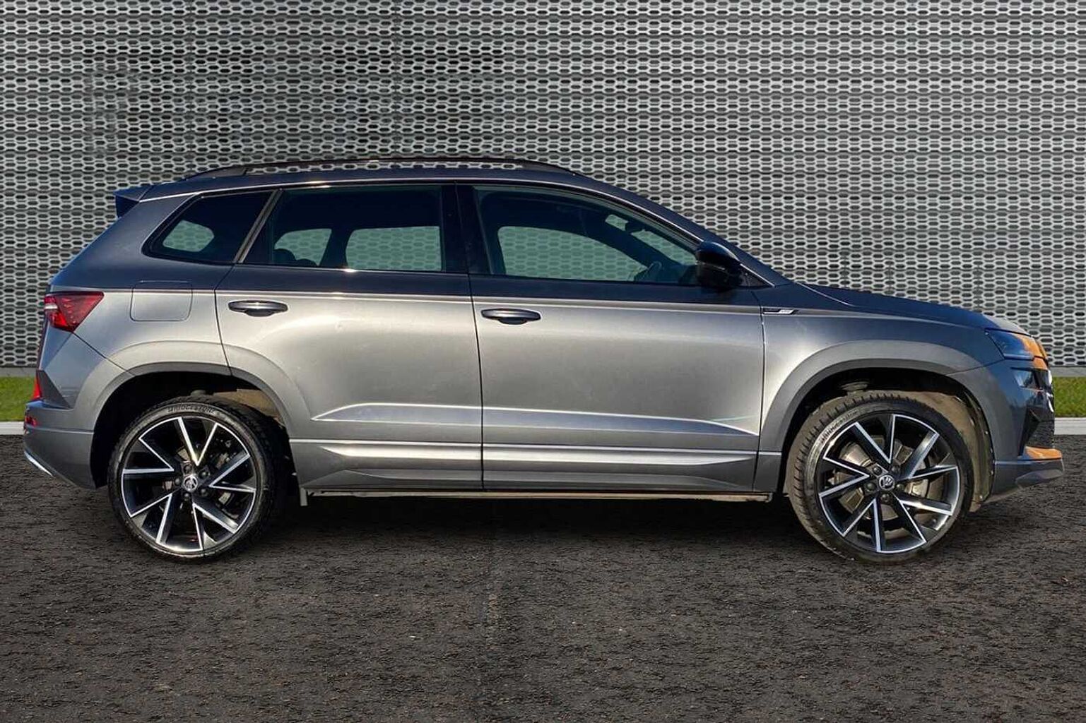 SKODA Karoq SUV 1.5 TSI (150ps) SportLine ACT DSG