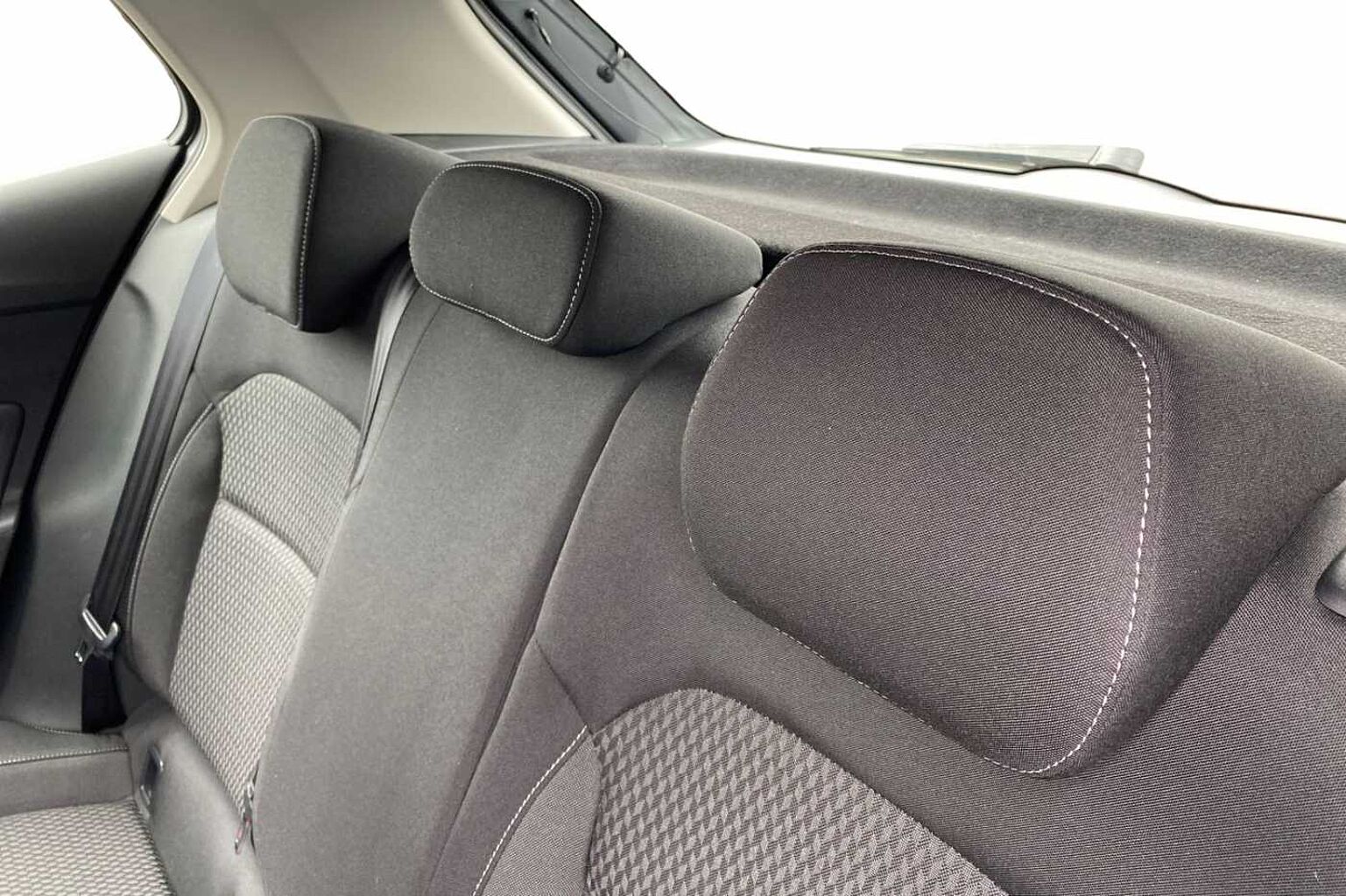 SKODA FABIA Hatchback SE L